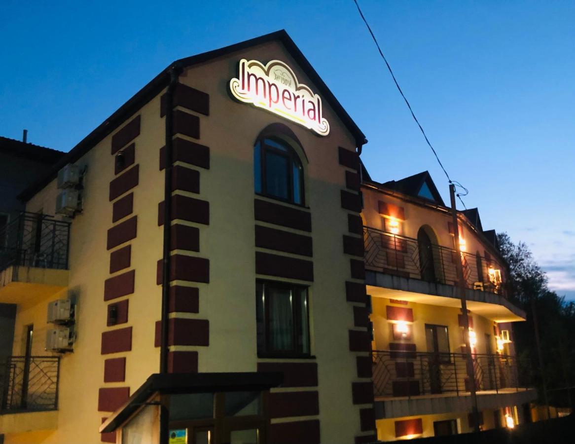 Umanʼ Imperial酒店 外观 照片